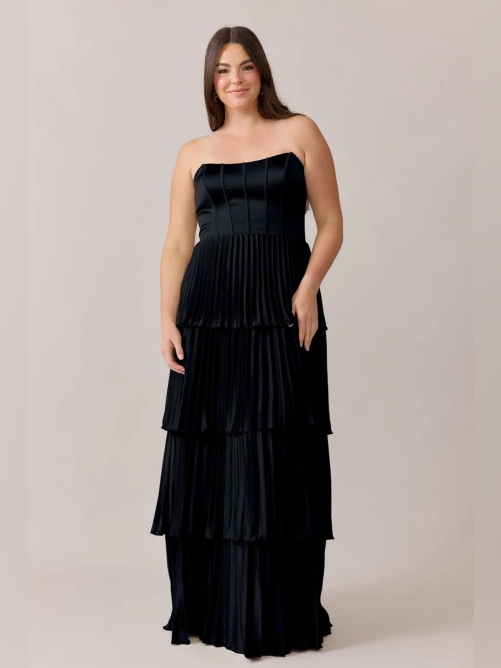 Revelry Women's Collins Satin Pleated Dress Sleeveless Black Size Medium